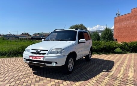 Chevrolet Niva I рестайлинг, 2012 год, 670 000 рублей, 1 фотография