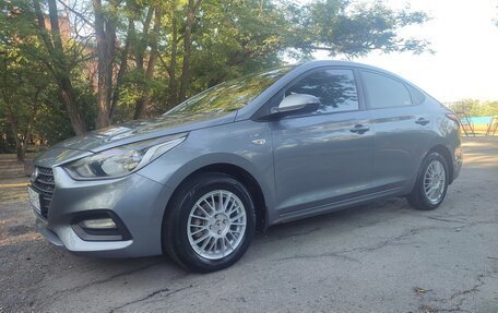 Hyundai Solaris II рестайлинг, 2017 год, 1 350 000 рублей, 8 фотография