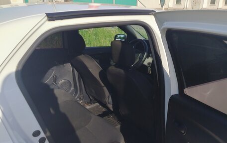 Renault Logan II, 2014 год, 570 000 рублей, 6 фотография