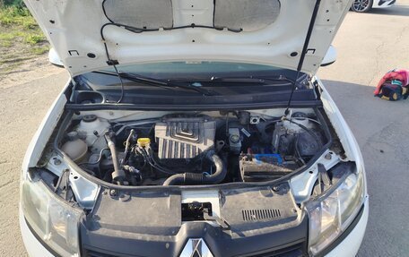 Renault Logan II, 2014 год, 570 000 рублей, 9 фотография