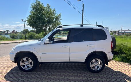 Chevrolet Niva I рестайлинг, 2012 год, 670 000 рублей, 3 фотография