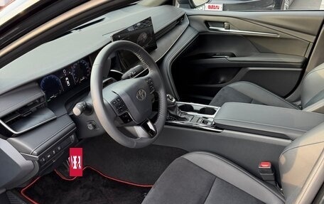 Toyota Camry, 2025 год, 3 950 000 рублей, 5 фотография