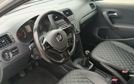 Volkswagen Polo VI (EU Market), 2016 год, 888 000 рублей, 14 фотография