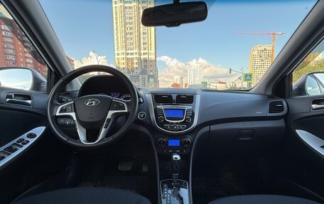 Hyundai Solaris II рестайлинг, 2012 год, 1 350 000 рублей, 11 фотография