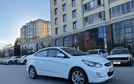 Hyundai Solaris II рестайлинг, 2012 год, 1 350 000 рублей, 8 фотография