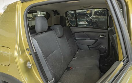Renault Sandero II рестайлинг, 2015 год, 990 000 рублей, 7 фотография