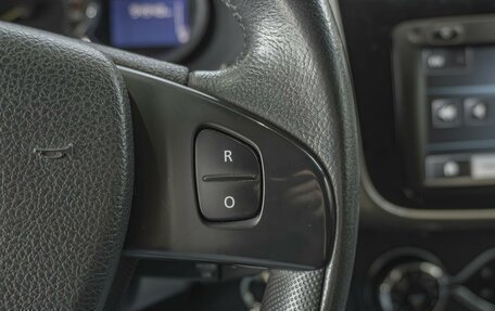 Renault Sandero II рестайлинг, 2015 год, 990 000 рублей, 19 фотография