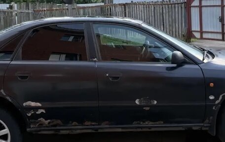 Audi A4, 1995 год, 250 000 рублей, 3 фотография