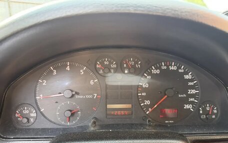 Audi A4, 1995 год, 250 000 рублей, 7 фотография
