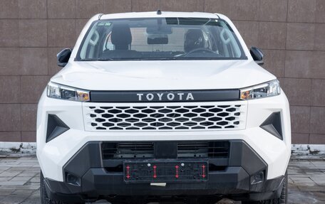 Toyota Hilux, 2026 год, 8 026 000 рублей, 2 фотография