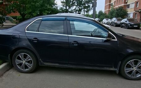 Volkswagen Jetta VI, 2009 год, 560 000 рублей, 4 фотография
