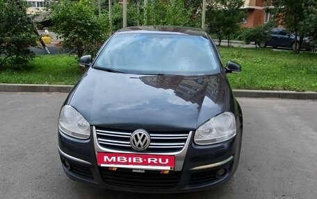 Volkswagen Jetta VI, 2009 год, 560 000 рублей, 2 фотография