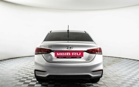 Hyundai Solaris II рестайлинг, 2017 год, 995 000 рублей, 7 фотография