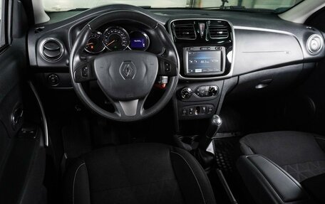 Renault Sandero II рестайлинг, 2015 год, 997 000 рублей, 6 фотография