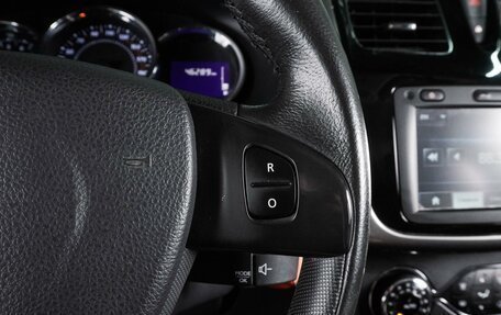 Renault Sandero II рестайлинг, 2015 год, 997 000 рублей, 16 фотография