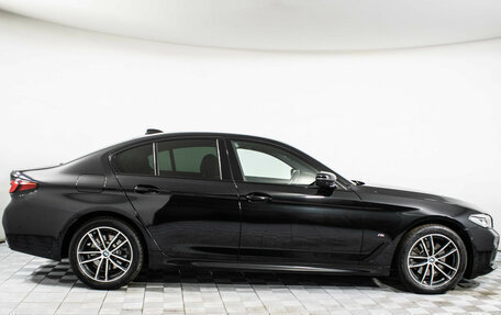 BMW 5 серия, 2021 год, 4 955 000 рублей, 4 фотография