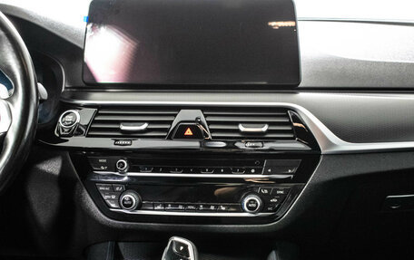 BMW 5 серия, 2021 год, 4 955 000 рублей, 15 фотография