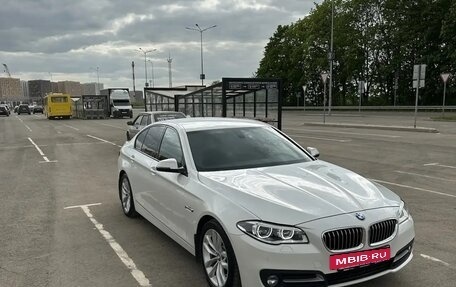 BMW 5 серия, 2016 год, 2 100 000 рублей, 6 фотография
