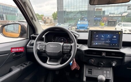 Toyota Hilux, 2026 год, 8 026 000 рублей, 15 фотография