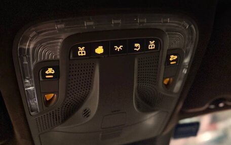 Mercedes-Benz V-Класс, 2016 год, 4 550 000 рублей, 13 фотография