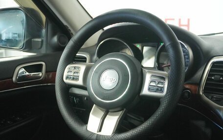 Jeep Grand Cherokee, 2012 год, 1 500 000 рублей, 16 фотография