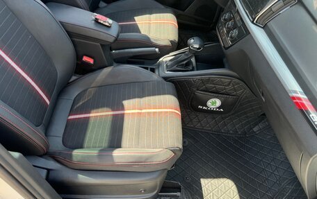 Skoda Kamiq I, 2020 год, 2 199 000 рублей, 10 фотография