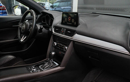 Mazda CX-4, 2023 год, 2 770 000 рублей, 8 фотография