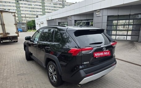 Toyota RAV4, 2024 год, 3 850 000 рублей, 6 фотография