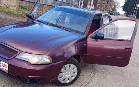 Daewoo Nexia I рестайлинг, 2009 год, 160 000 рублей, 4 фотография