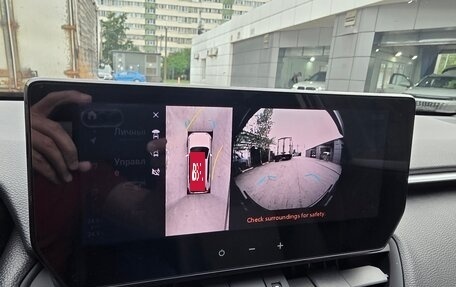 Toyota RAV4, 2024 год, 3 850 000 рублей, 11 фотография