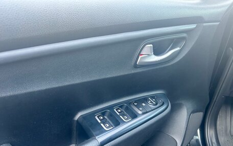 KIA Rio IV, 2021 год, 1 811 000 рублей, 9 фотография