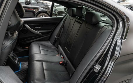 BMW 3 серия, 2018 год, 2 920 000 рублей, 10 фотография