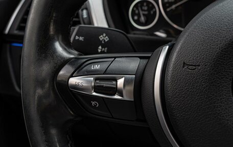 BMW 3 серия, 2018 год, 2 920 000 рублей, 16 фотография