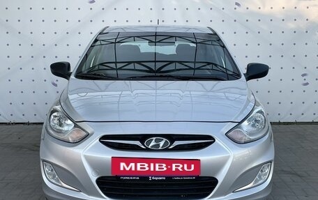 Hyundai Solaris II рестайлинг, 2013 год, 880 000 рублей, 3 фотография
