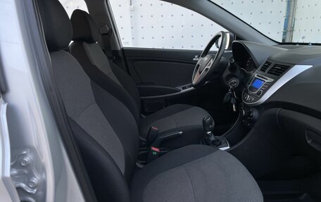 Hyundai Solaris II рестайлинг, 2013 год, 880 000 рублей, 12 фотография