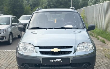 Chevrolet Niva I рестайлинг, 2015 год, 703 000 рублей, 2 фотография