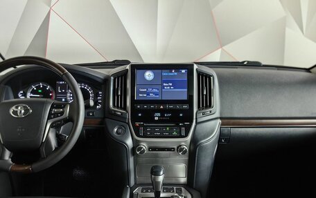 Toyota Land Cruiser 200, 2018 год, 5 199 000 рублей, 23 фотография