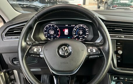 Volkswagen Tiguan II, 2017 год, 2 495 000 рублей, 19 фотография