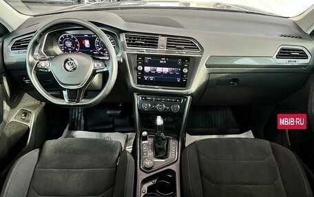 Volkswagen Tiguan II, 2017 год, 2 495 000 рублей, 24 фотография