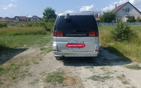 Nissan Elgrand I, 2001 год, 720 000 рублей, 10 фотография