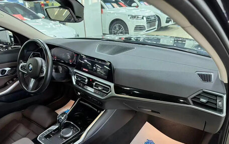 BMW 3 серия, 2022 год, 2 750 004 рублей, 9 фотография