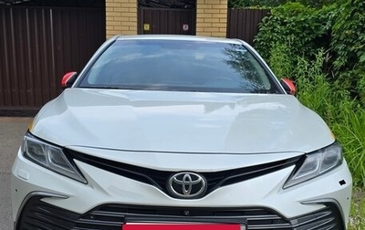 Toyota Camry, 2021 год, 1 800 000 рублей, 1 фотография