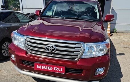Toyota Land Cruiser 200, 2013 год, 3 490 000 рублей, 1 фотография