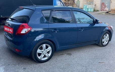 KIA cee'd I рестайлинг, 2010 год, 850 000 рублей, 3 фотография
