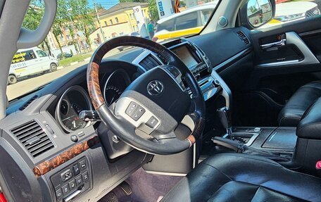 Toyota Land Cruiser 200, 2013 год, 3 490 000 рублей, 5 фотография