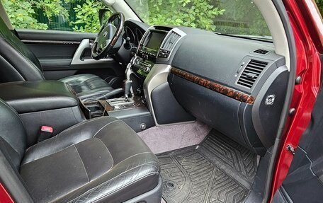 Toyota Land Cruiser 200, 2013 год, 3 490 000 рублей, 17 фотография