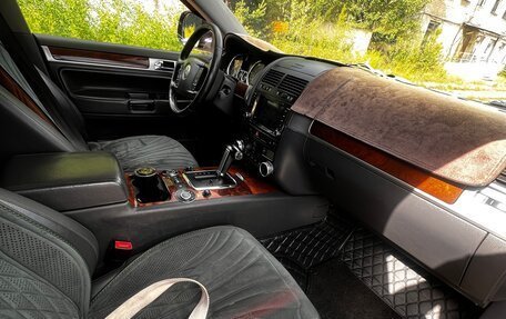 Volkswagen Touareg III, 2007 год, 1 020 000 рублей, 6 фотография