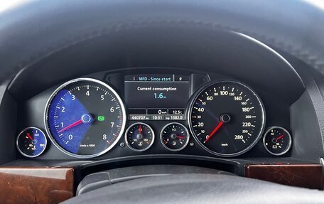 Volkswagen Touareg III, 2007 год, 1 020 000 рублей, 16 фотография
