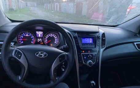 Hyundai i30 II рестайлинг, 2012 год, 450 000 рублей, 11 фотография