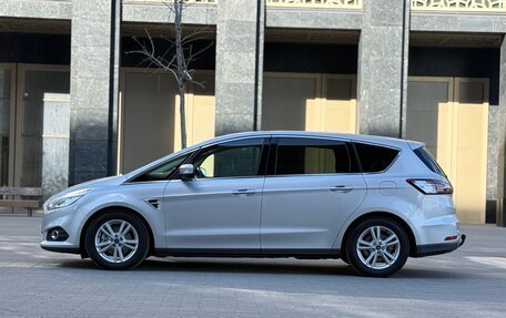 Ford S-MAX II, 2018 год, 1 650 000 рублей, 3 фотография